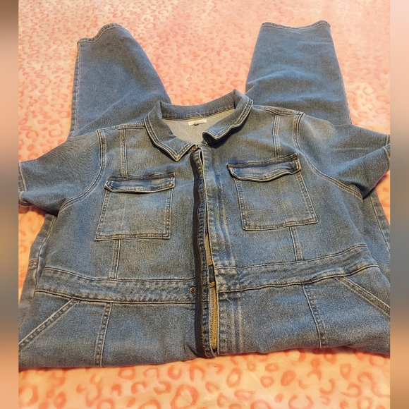 GOOD AMERICAN JUMPSUIT SIZE 3X - Picture 3 of 4